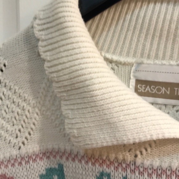 ⚡️FINAL PRICE⚡️VTG Season Ticket Flower Sweater - Picture 3 of 12